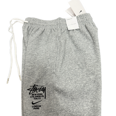 Pantalones deportivos grises Nike