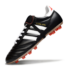 Scarpa da calcio Adidas Copa Mundial II nera e bianca per terreni compatti FG