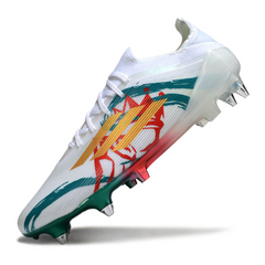 Scarpa da calcio Adidas F50 Primeknit Elite SG con tacchetti misti, bianca, rossa e verde