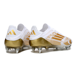 Scarpa da calcio Adidas F50 Primeknit Elite SG con tacchetti misti bianchi e dorati