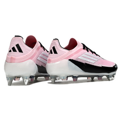 Scarpa da calcio Adidas F50 Primeknit Elite SG con tacchetti misti rosa chiaro e nero