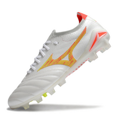 Bota de fútbol Mizuno Morelia Neo IV Elite blanca, naranja y amarilla para terreno firme (FG).