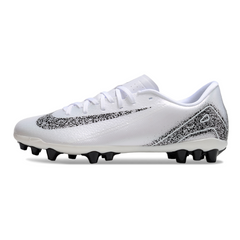 Botas de fútbol Nike Zoom Mercurial Vapor 16 Academy AG para césped artificial, color blanco y negro