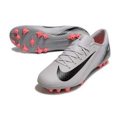 Botas de fútbol Nike Zoom Mercurial Vapor 16 Academy AG para césped artificial, color gris y negro