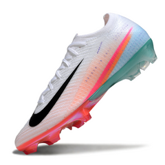Botas de fútbol Nike Air Zoom Mercurial Vapor 16 Elite Sam Kerr Pack negras y blancas para terreno firme (FG).