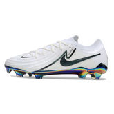 Botas de fútbol Nike Phantom GX2 Elite FG para terreno firme, color blanco y verde