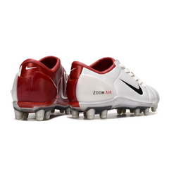 Scarpa da calcio Nike Total 90 III FG bianca e rossa per terreni compatti