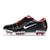 Scarpa da calcio Nike Total 90 III FG rossa e nera per terreni compatti