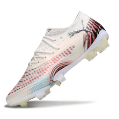 Botas de fútbol Puma Future 8 Low Firm Ground FG, blancas y rojas