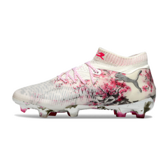Scarpa da calcio Puma Future 8 bianca e rosa per terreni compatti FG