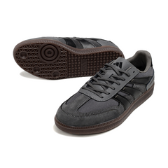 Scarpa da calcio Adidas Predator 24 League Low grigia e nera da interno IC
