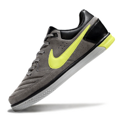 Scarpa da calcio Nike5 Street Gato grigia e verde da interno IC