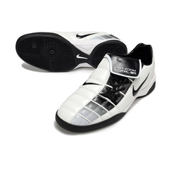 Nike Air Zoom Total 90 III White and Black Indoor IC Football Boot
