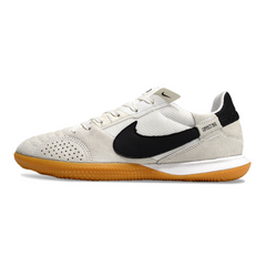Scarpa da calcio Nike Streetgato bianca e nera da interno IC