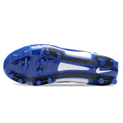 Scarpa da calcio Nike Total 90 III FG per bambini blu e bianca per terreni compatti