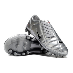 Scarpa da calcio per bambini Nike Total 90 III Silver Firm Ground FG