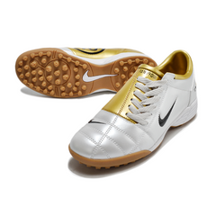 Scarpa da calcio Nike Total 90 III Turf TF grigia e oro