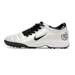 Scarpa da calcio Nike Total 90 III Turf TF bianca e nera