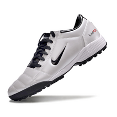 Botas de fútbol Nike Total 90 III Turf TF color plata y negro
