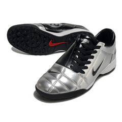 Botas de fútbol Nike Total 90 III Turf TF plateadas y negras