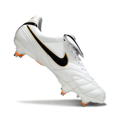 Botas de fútbol Nike Tiempo Legend 5 Elite blancas con tacos mixtos SG