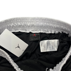 Pantalones cortos Jordan blancos y negros