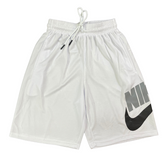 Shorts Nike blancos, grises y negros