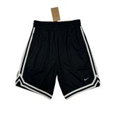 Pantalones cortos Nike blancos y negros