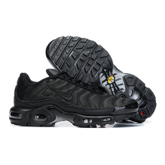 Tênis Nike Air Max Plus TN Preto - VENI Futebol
