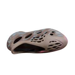 Scarpe casual Adidas Yeezy Foam Runner MX grigio sabbia