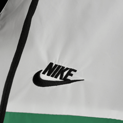 Corta Vento Nike Preto,Branco e Verde - VN Esportes
