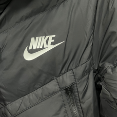Chaqueta acolchada negra Nike