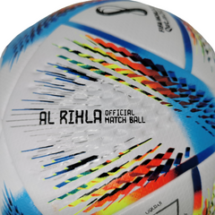 Balón de fútbol Adidas Al Rihla para la fase de grupos de la Copa Mundial de la FIFA 2022.