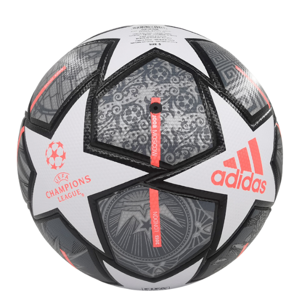 Balón de fútbol Adidas para la final de la Liga de Campeones de la UEFA 20/21 en Estambul
