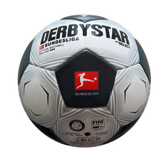 Pallone da calcio bianco e nero Derbystar Brillant APS Bundesliga 22-23