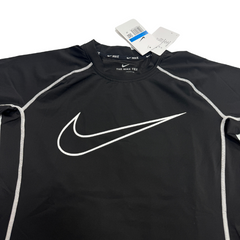 Camiseta Nike negra de manga larga