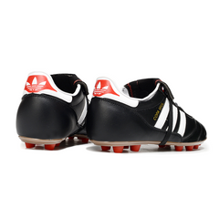 Scarpa da calcio Adidas Copa Mundial II nera e bianca per terreni compatti FG