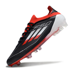 Bota de fútbol Adidas F50 Primeknit Elite negra, blanca y roja para terreno firme (FG).