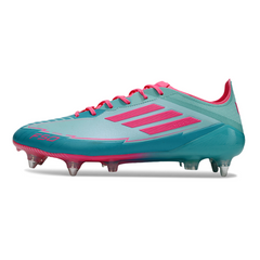 Bota de fútbol Adidas F50 Elite SG con tacos mixtos en azul claro y rosa