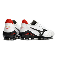 Botas de fútbol Mizuno Morelia Neo IV Elite FG para terreno firme, color blanco, negro y rojo