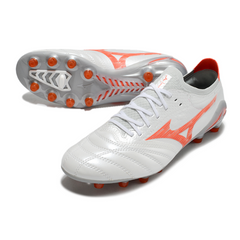 Scarpa da calcio Mizuno Morelia Neo IV Pro FG bianca e arancione per terreni compatti
