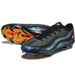 Botas de fútbol Nike Air Zoom Mercurial Vapor 16 Elite Air Max 95 Holographic Pack para terreno firme (FG).