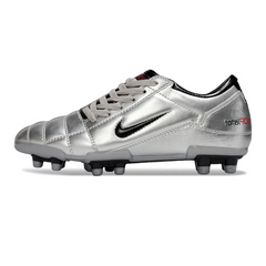 Botas de fútbol Nike Total 90 III FG para terreno firme, color plata y negro