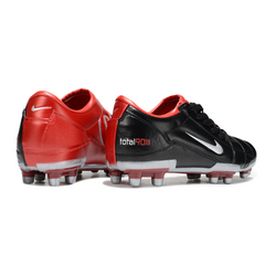 Scarpa da calcio Nike Total 90 III FG rossa e nera per terreni compatti
