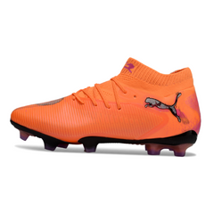 Scarpa da calcio Puma Future 8 arancione e rosa per terreni compatti FG