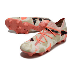 Scarpa da calcio Puma Future 7 Goalkeeper Pack nera e gialla per terreni compatti FG
