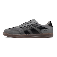 Scarpa da calcio Adidas Predator 24 League Low grigia e nera da interno IC