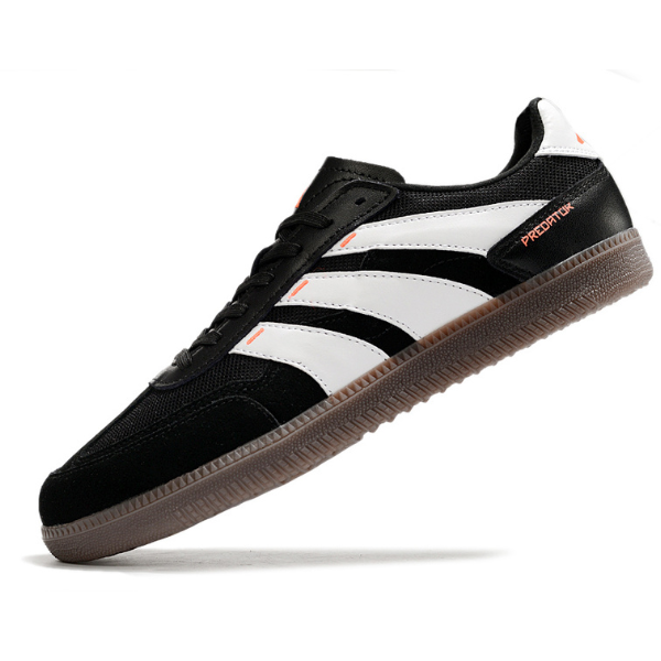 Chuteira Futsal Adidas Predator 24 League Low IC Preta e Branca - VENI Futebol