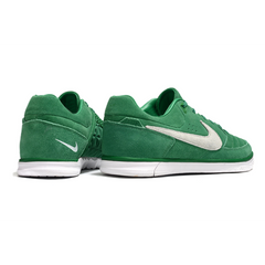 Scarpa da calcio Nike5 Street Gato IC verde da interno