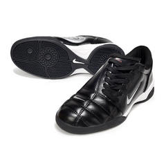Scarpa da calcio Nike Total 90 III nera da interno IC